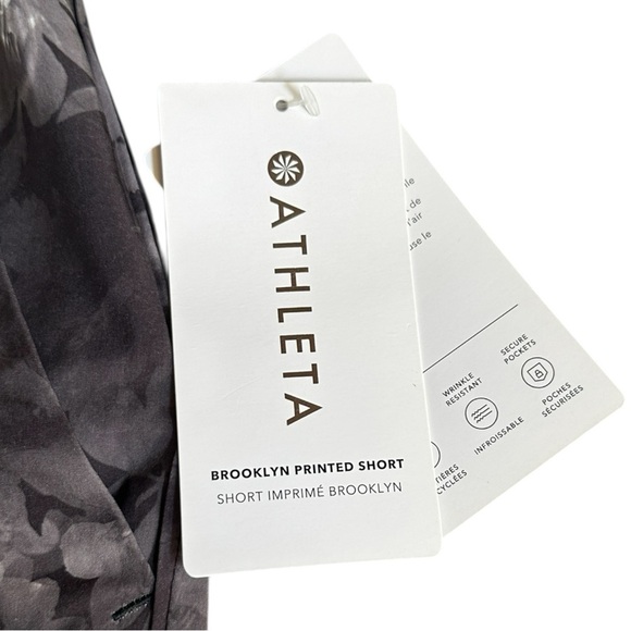 Athleta Activewear Shorts Size 16 NWT Black Floral Brooklyn Slim Semi Fitted - Picture 5 of 10